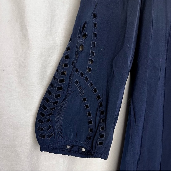 Market & Spruce | New Navy Blue Hersten Embroidery Eyelet Top, Medium - Picture 4 of 9